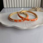 دستبند زنانه میناکاری نارنجی طرح گل